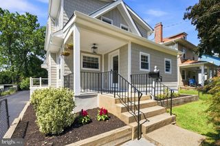 218 LINWOOD AVE, Ardmore, PA 19003