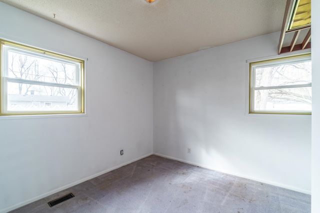 6410 Kent Road, Fort Wayne, IN 46816