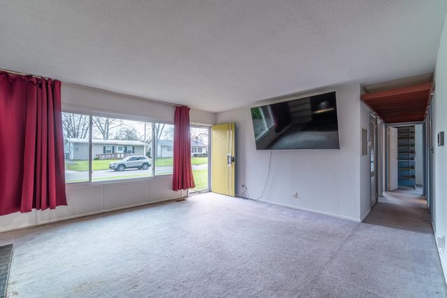 6410 Kent Road, Fort Wayne, IN 46816