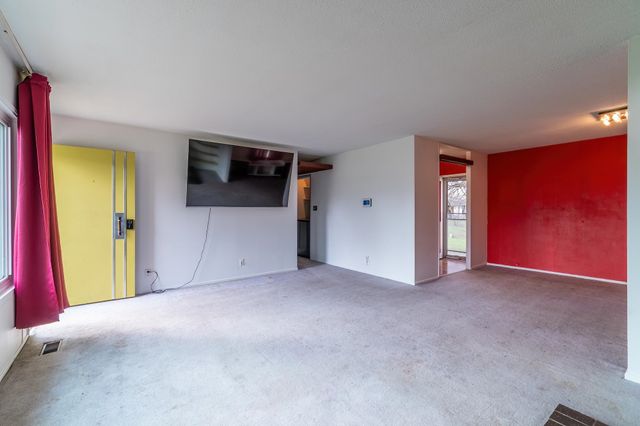 6410 Kent Road, Fort Wayne, IN 46816