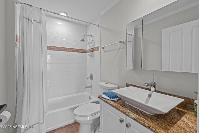 300 BERMUDA BAY Circle 308, Ponte Vedra Beach, FL 32082