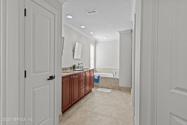 300 BERMUDA BAY Circle 308, Ponte Vedra Beach, FL 32082