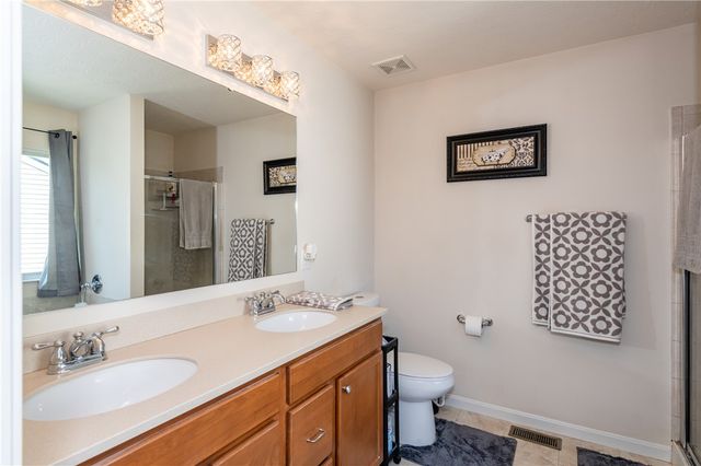 6590 Thistle Grove, Morrow, OH 45152