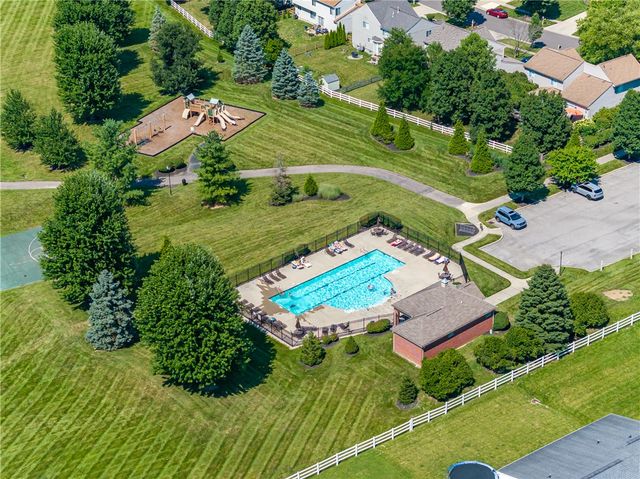 6590 Thistle Grove, Morrow, OH 45152