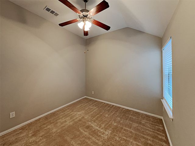 8152 Black Ash Drive, Fort Worth, TX 76131
