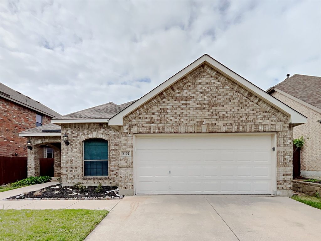 8152 Black Ash Drive, Fort Worth, TX 76131