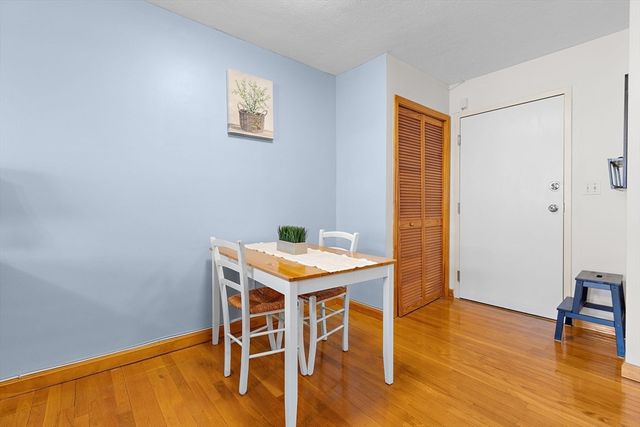 46 Adams St C5, Boston, MA 02122