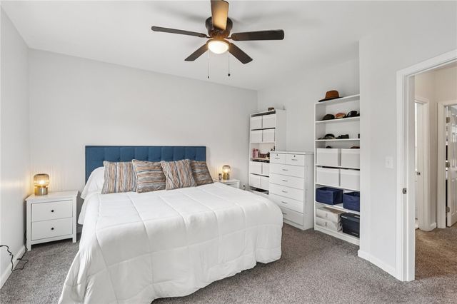 6 Elmont St, Crafton Heights, PA 15205