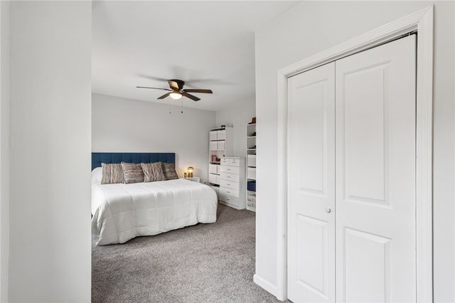 6 Elmont St, Crafton Heights, PA 15205