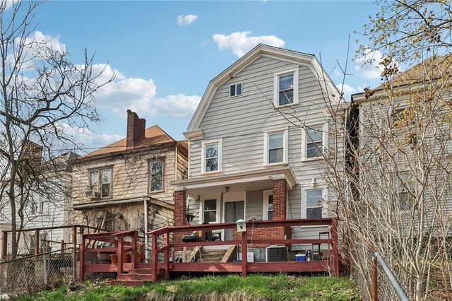 6 Elmont St, Crafton Heights, PA 15205