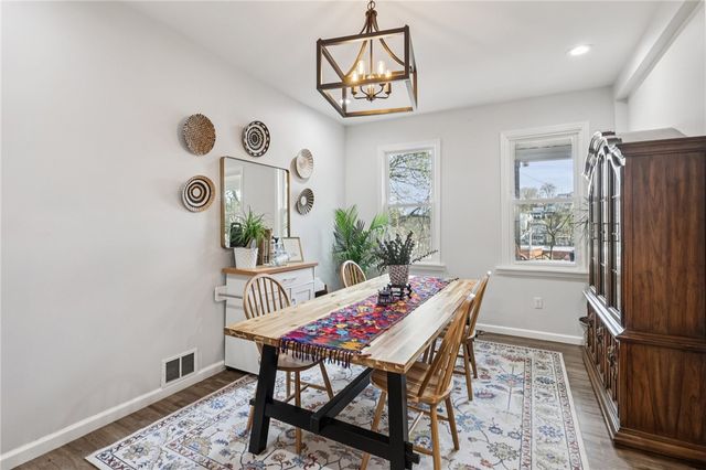 6 Elmont St, Crafton Heights, PA 15205