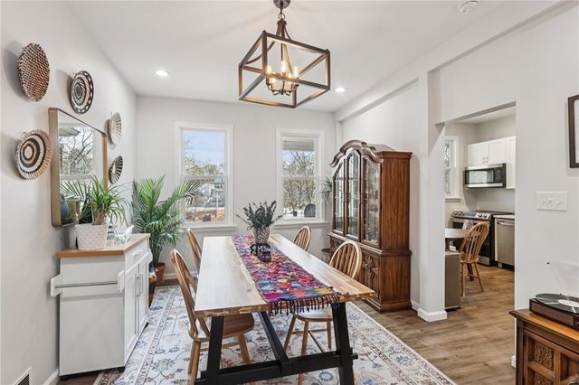 6 Elmont St, Crafton Heights, PA 15205