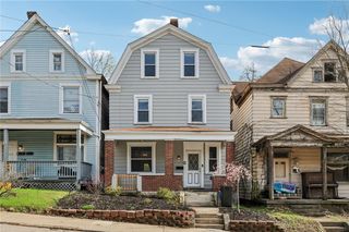 6 Elmont St, Crafton Heights, PA 15205