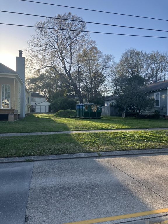 890 S Eugene St, Baton Rouge, LA 70806