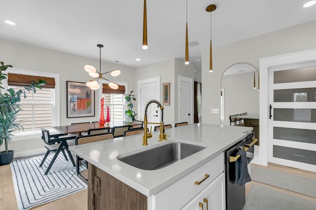 72 Hanover Street, Charleston, SC 29403
