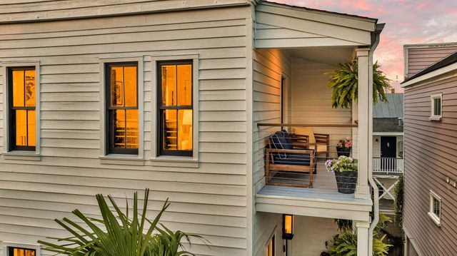 72 Hanover Street, Charleston, SC 29403