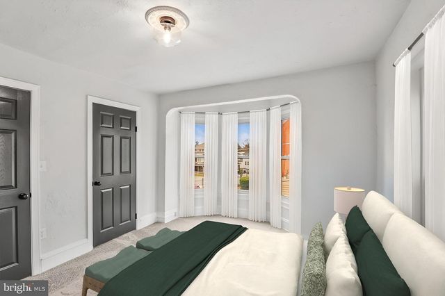 145 N MAIN ST, Spring Grove, PA 17362