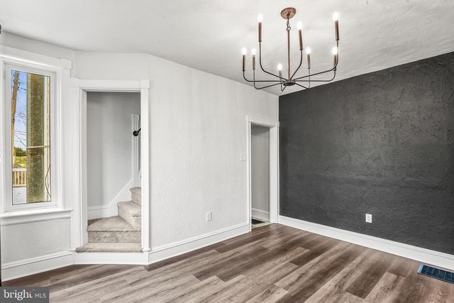 145 N MAIN ST, Spring Grove, PA 17362