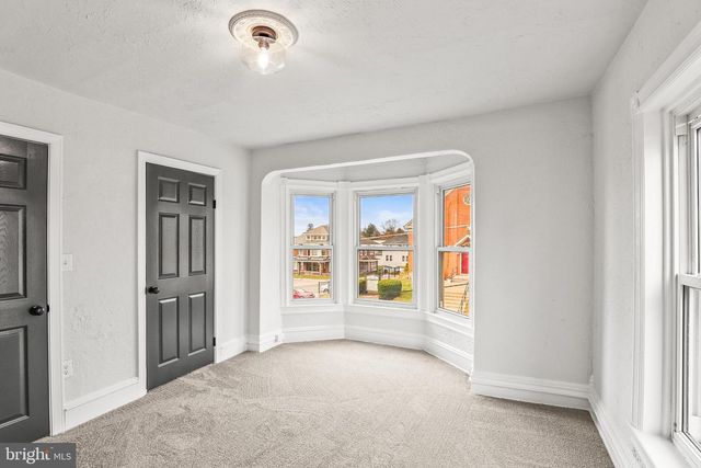 145 N MAIN ST, Spring Grove, PA 17362