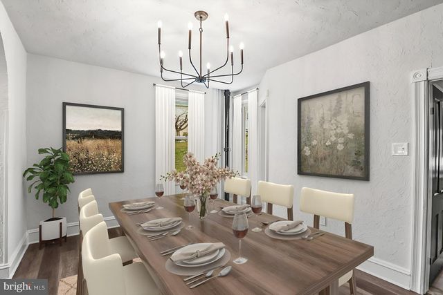 145 N MAIN ST, Spring Grove, PA 17362