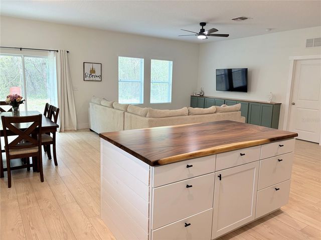 15631 MERLIN AVENUE, Mascotte, FL 34753