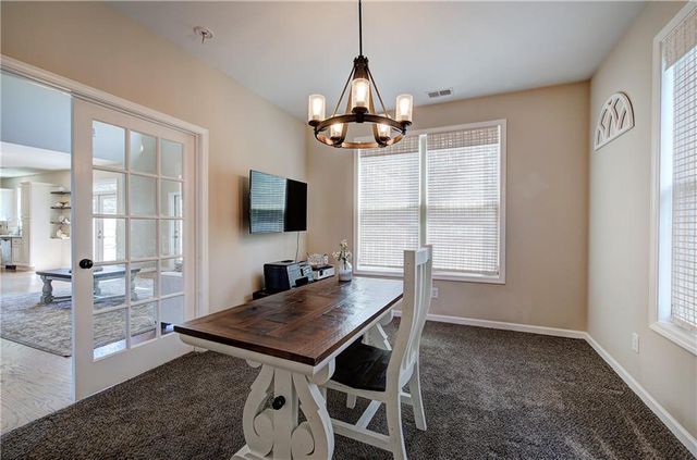 6 Carter Lane SE, Cartersville, GA 30120