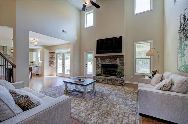 6 Carter Lane SE, Cartersville, GA 30120