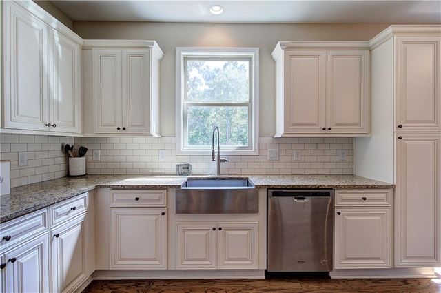 6 Carter Lane SE, Cartersville, GA 30120