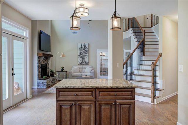 6 Carter Lane SE, Cartersville, GA 30120