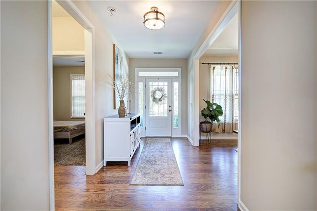 6 Carter Lane SE, Cartersville, GA 30120