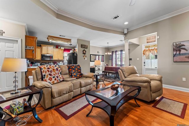 6685 Windwood Dr, Zachary, LA 70791
