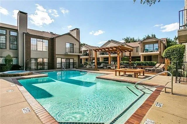5100 Verde Valley Lane 280, Dallas, TX 75254