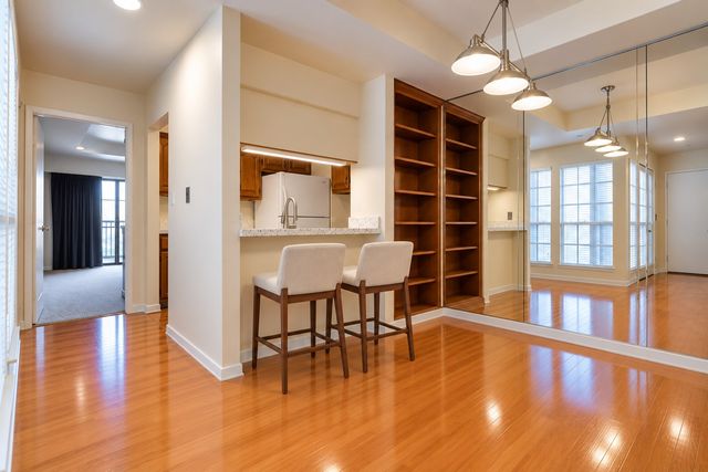 5100 Verde Valley Lane 280, Dallas, TX 75254