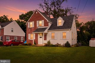 546 ARLINGTON AVE, Folsom, PA 19033