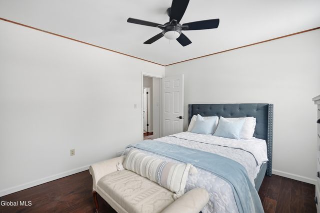 32 Friar Tuck Way, Saratoga Springs, NY 12866