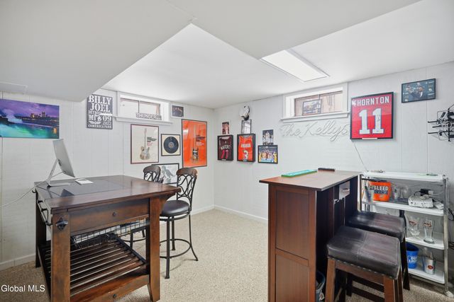 32 Friar Tuck Way, Saratoga Springs, NY 12866