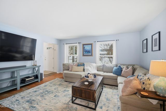 32 Friar Tuck Way, Saratoga Springs, NY 12866