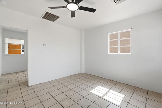 1432 N Columbus Boulevard, Tucson, AZ 85712