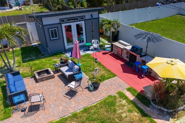 5760 3RD AVENUE N, St Petersburg, FL 33710