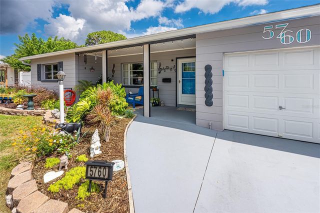 5760 3RD AVENUE N, St Petersburg, FL 33710