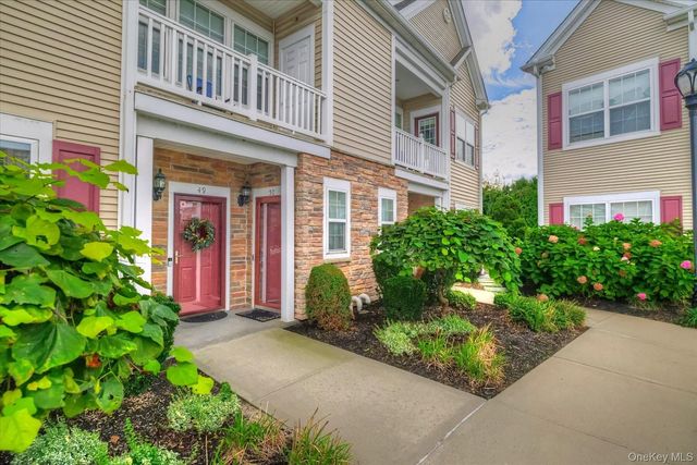 50 Wexford Lane, Oceanside, NY 11572