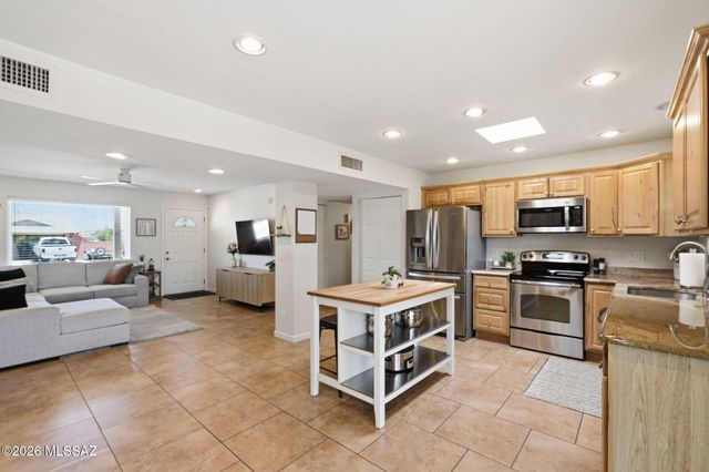9224 E Baker Street, Tucson, AZ 85710