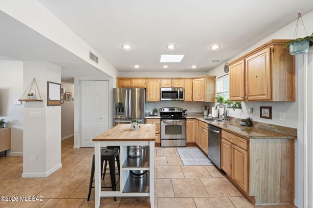 9224 E Baker Street, Tucson, AZ 85710