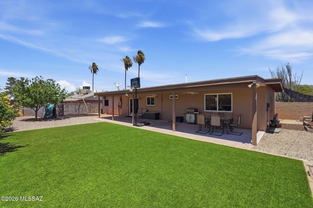 9224 E Baker Street, Tucson, AZ 85710