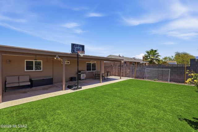 9224 E Baker Street, Tucson, AZ 85710