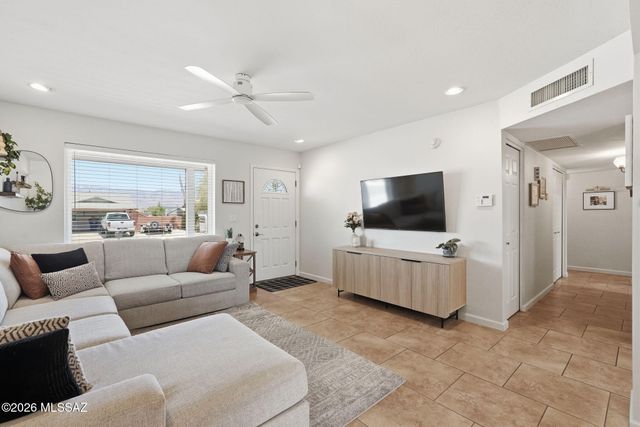 9224 E Baker Street, Tucson, AZ 85710