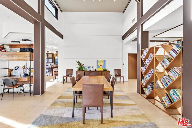 2473 La Condesa Drive, Los Angeles, CA 90049