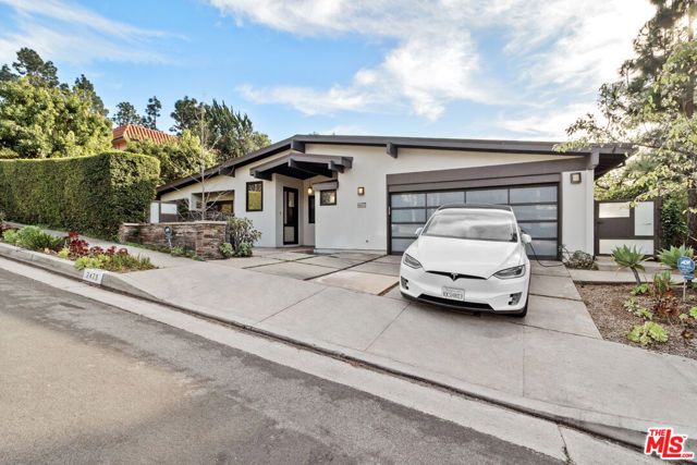 2473 La Condesa Drive, Los Angeles, CA 90049