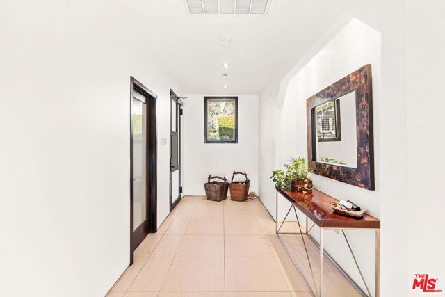 2473 La Condesa Drive, Los Angeles, CA 90049