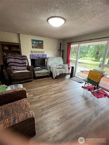 452 Lincoln Creek, Centralia, WA 98531